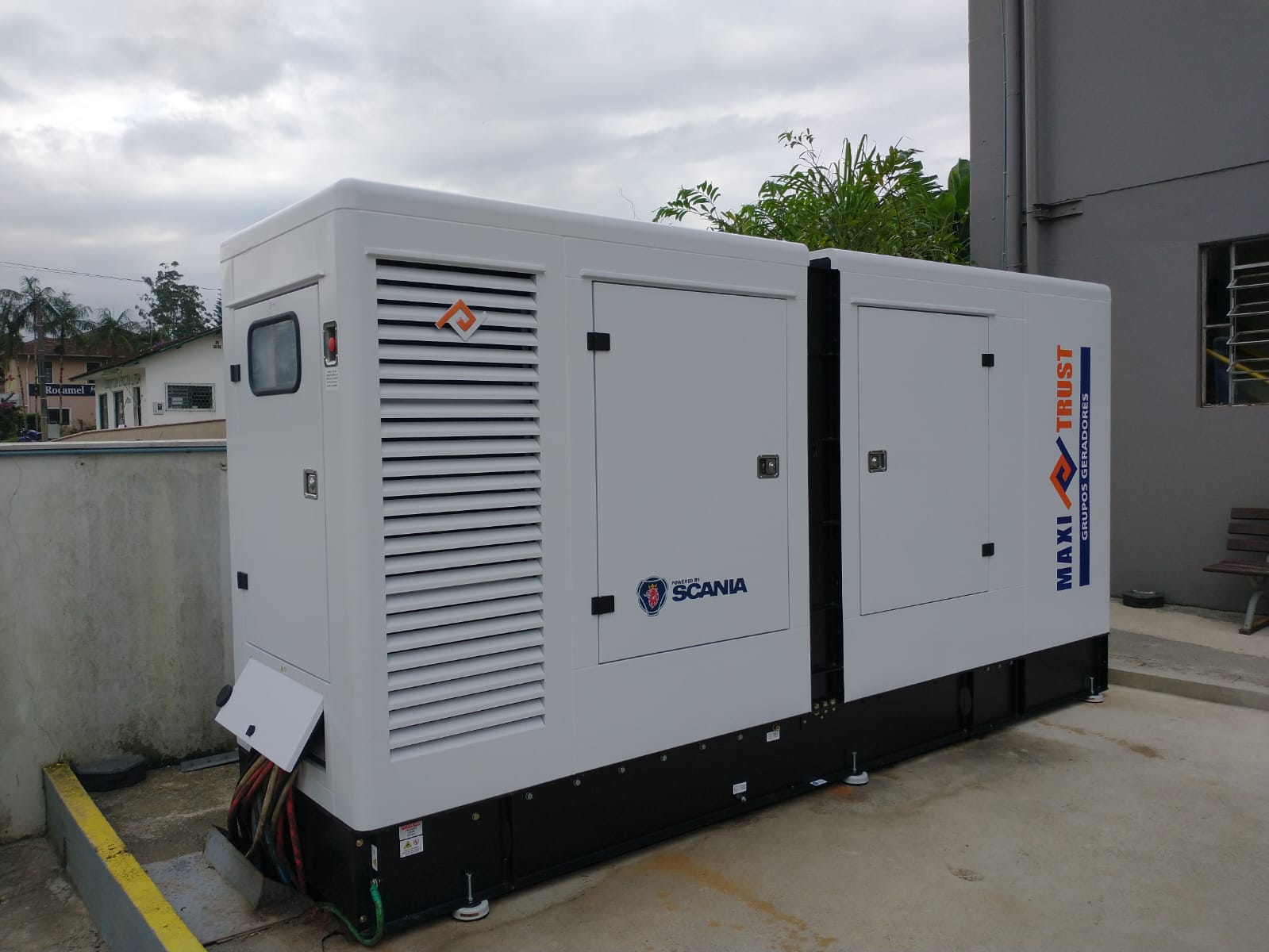 WhatsApp Image 2023-01-18 at 09.53.47.jpeg